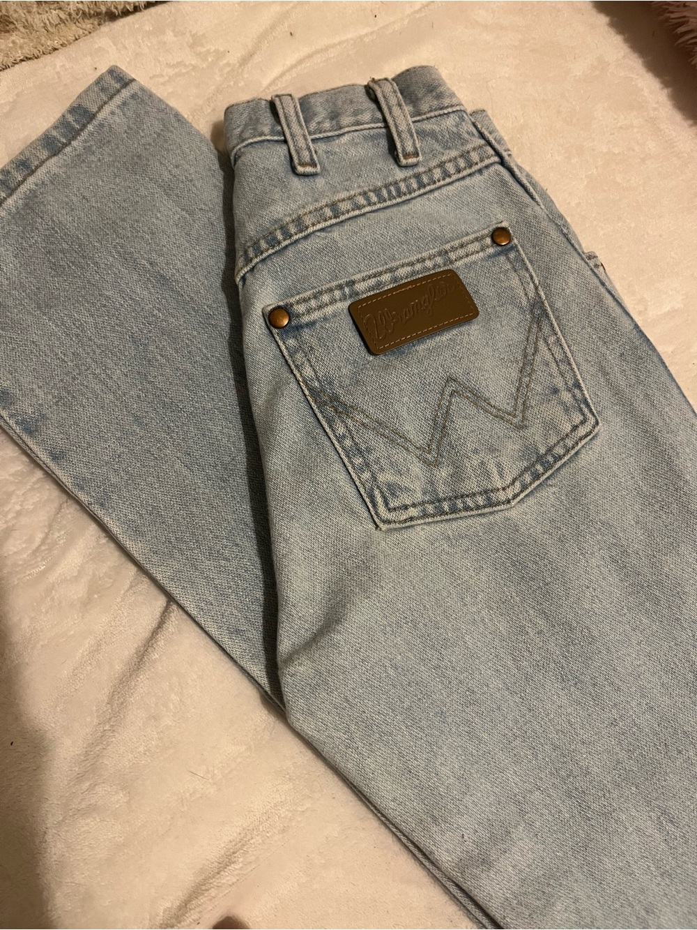 Wrangler Light Wash Straight Jeans - Pale Blue Denim